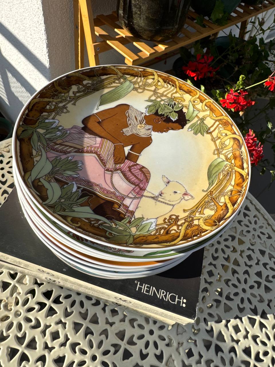 Pełna kolekcja 12 talerzy ściennych Heinrich Villeroy & Boch UNICEF „Children of the World” (Nr 1-12)