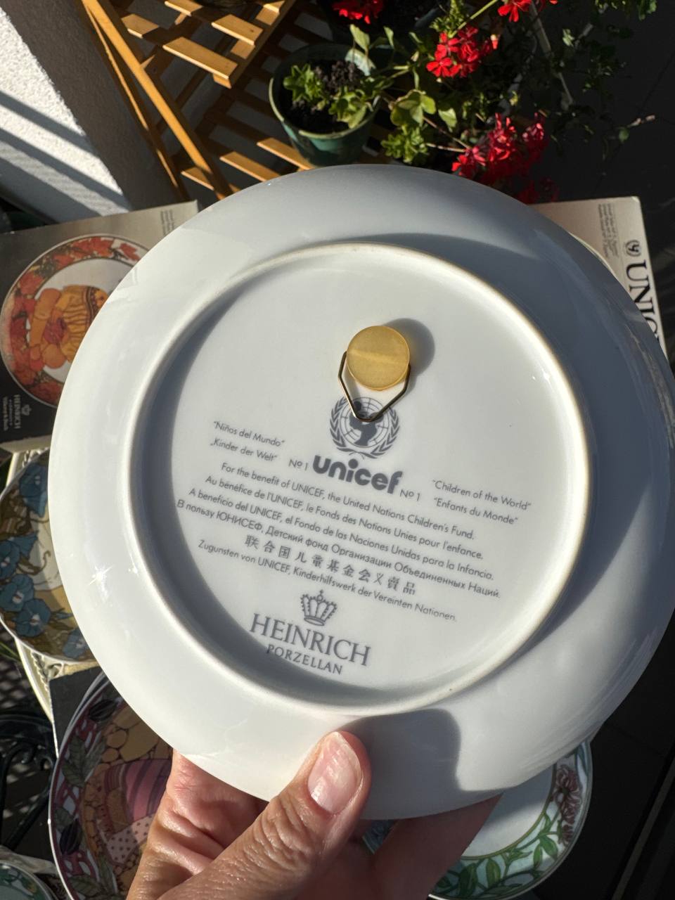 Pełna kolekcja 12 talerzy ściennych Heinrich Villeroy & Boch UNICEF „Children of the World” (Nr 1-12)