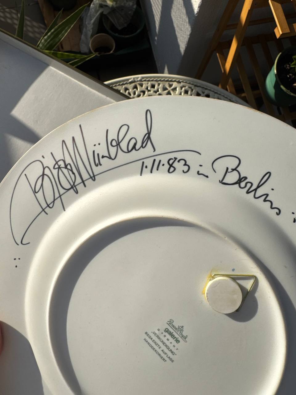 Unikat Rosenthal Studio-Linie „Weihnachtsteller 1975” z OSOBISTYM AUTOGRAFEM Bjørna Wiinblada (29 cm, OVP)