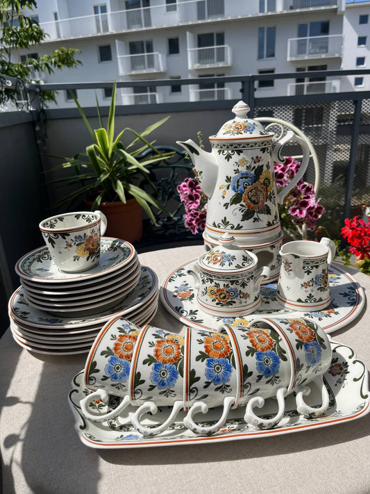 Villeroy & Boch Alt-Amsterdam – Duży Serwis Kawowy na 6 Osób z Tacami i Podgrzewaczem (25 el.)