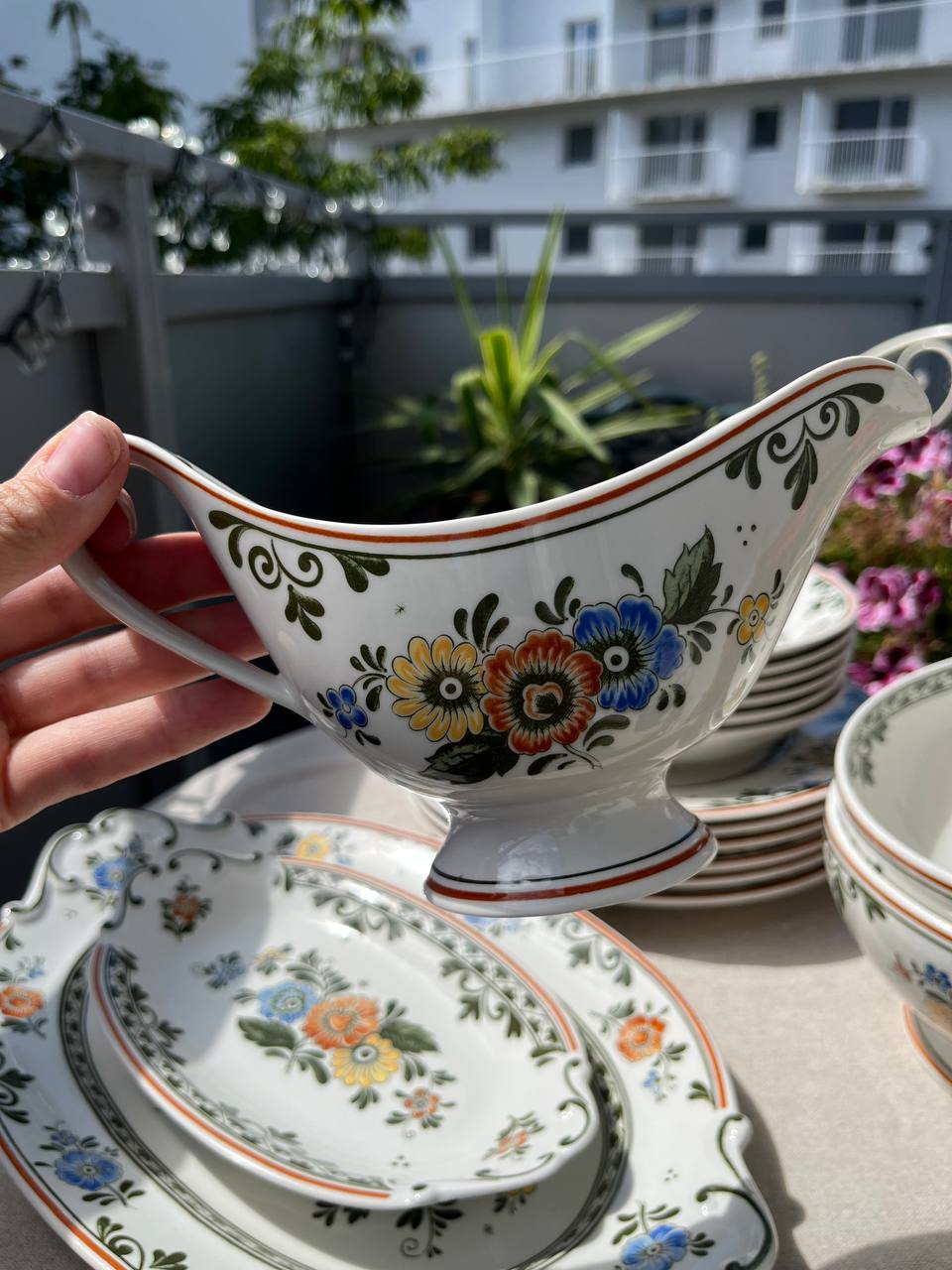 Villeroy & Boch „Alt Amsterdam” – Serwis Obiadowy na 6 Osób z Ogromnym Półmiskiem (17 el.)