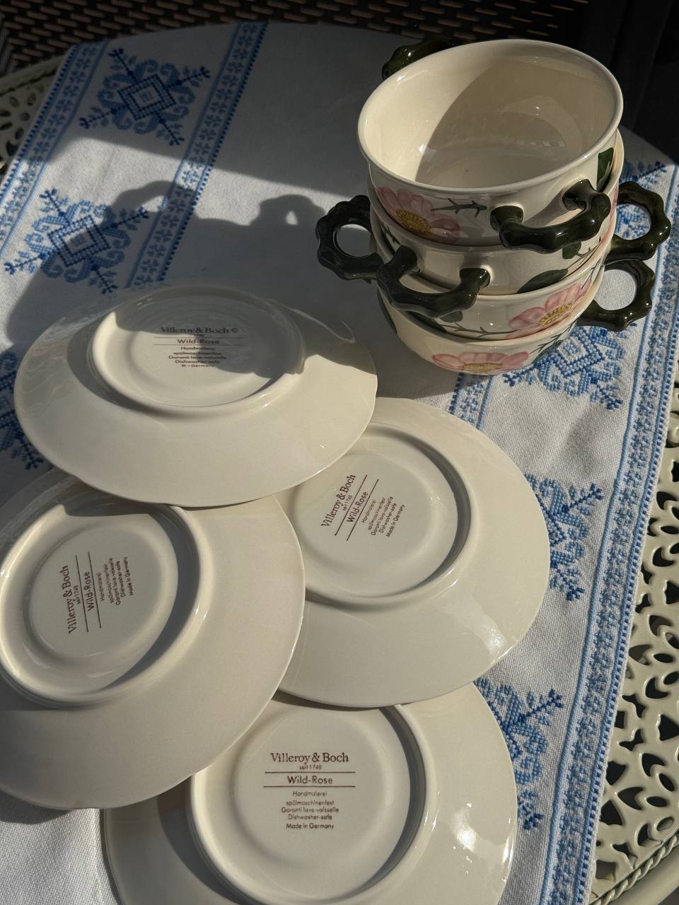 Villeroy & Boch Wild-Rose – Zestaw 4 bulionówek ze spodeczkami (8 el.) Vintage