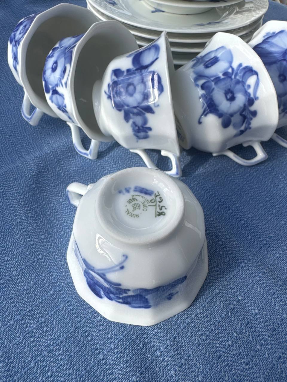 Royal Copenhagen Blå Blomst – Zestaw kawowy dla 6 osób 18 elem. | Porcelana Duńska Ręcznie Malowana