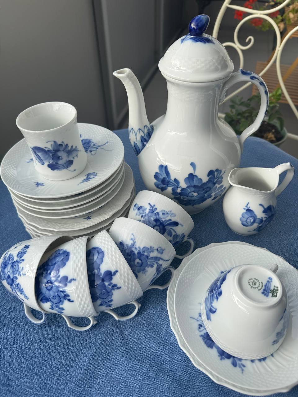 Royal Copenhagen Blå Blomst – Duży serwis kawowy 21 elem. | Porcelana Duńska