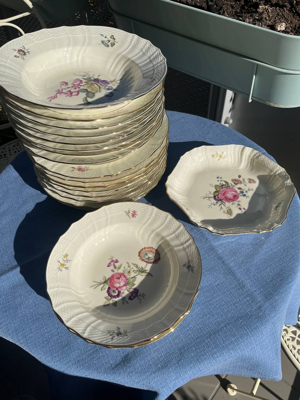 Royal Copenhagen Frijsenborg – Zestaw talerzy głębokich i mis | Porcelana Duńska